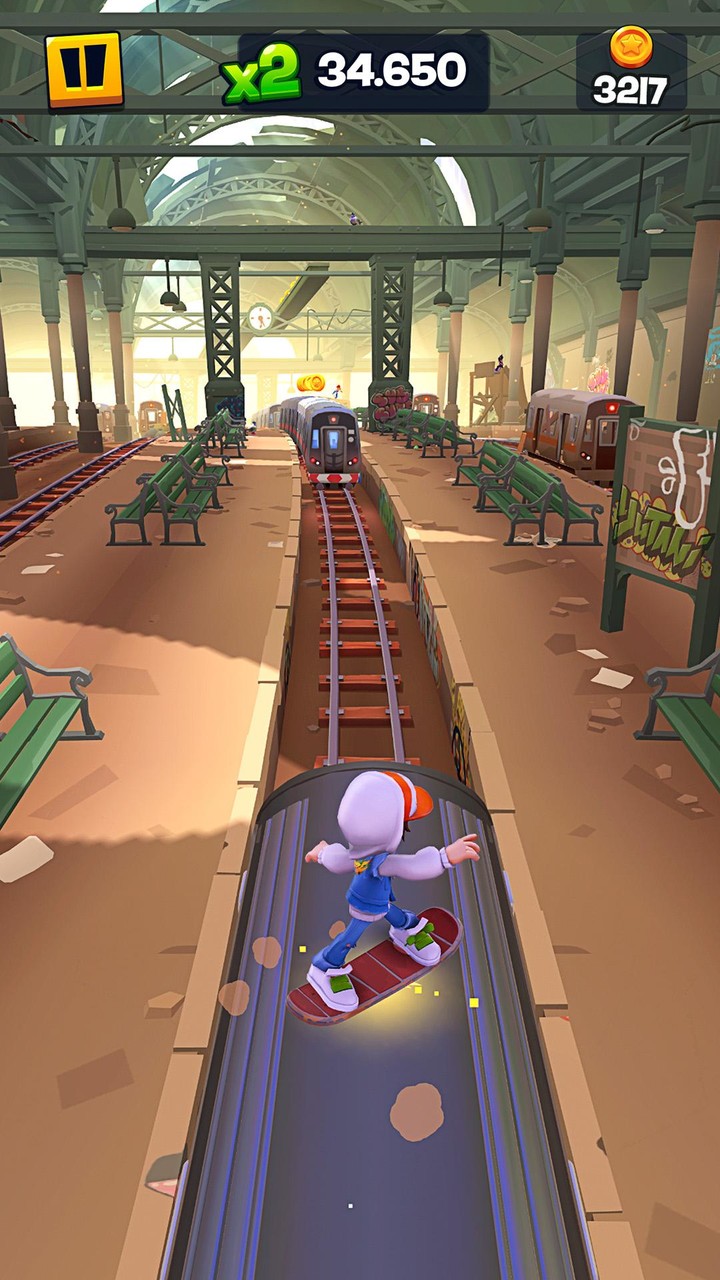 Subway Surfers-Hoverboard HeroesMod  Apk v1.6.0(Unlimited coins)