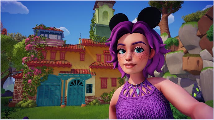 disney-dreamlight-valley-mini-casita-selfie.jpg